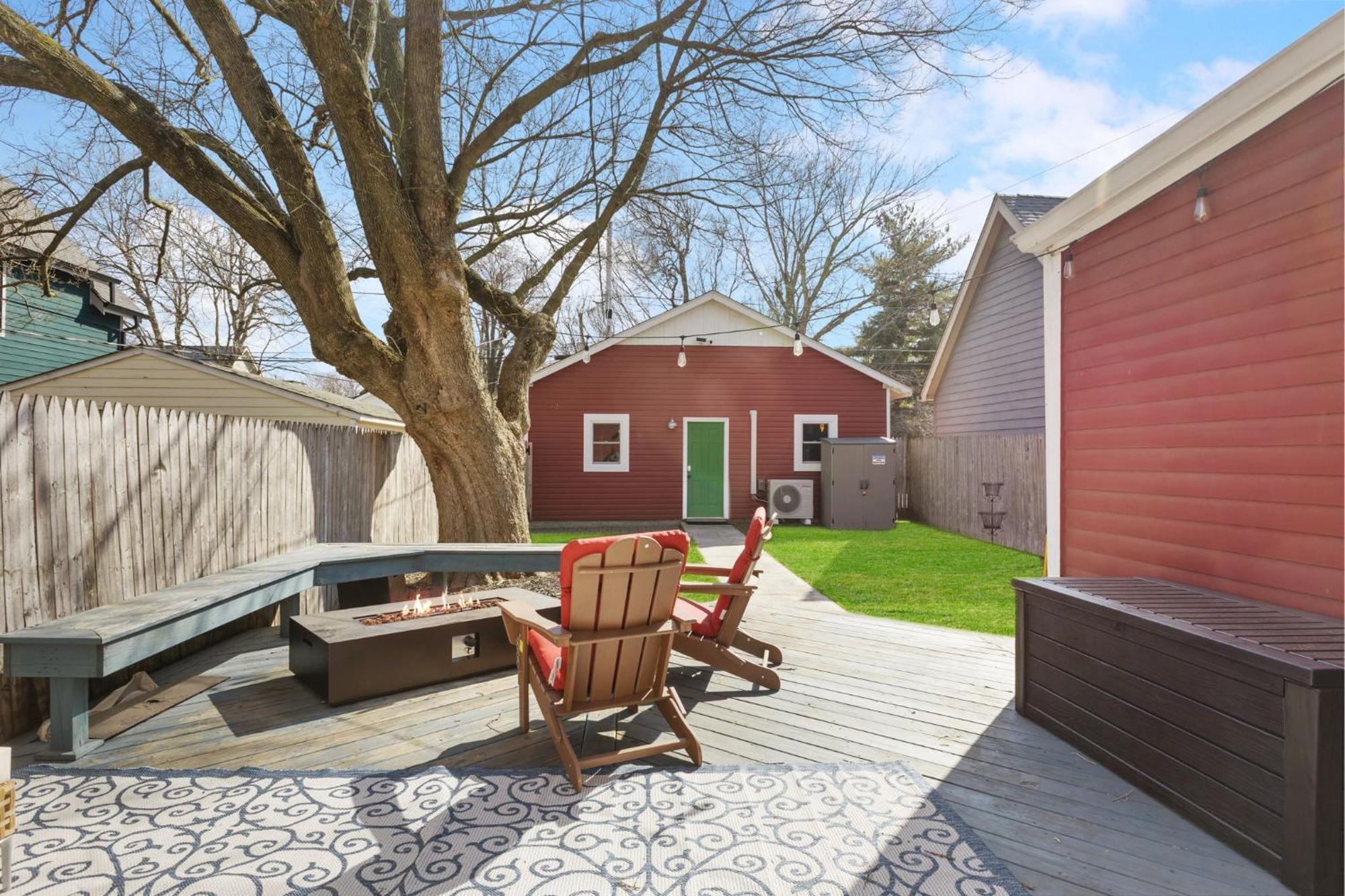 And Play Indy - Indoor Fun - Great For Families - Sleeps 10 Holiday home Indianapolis