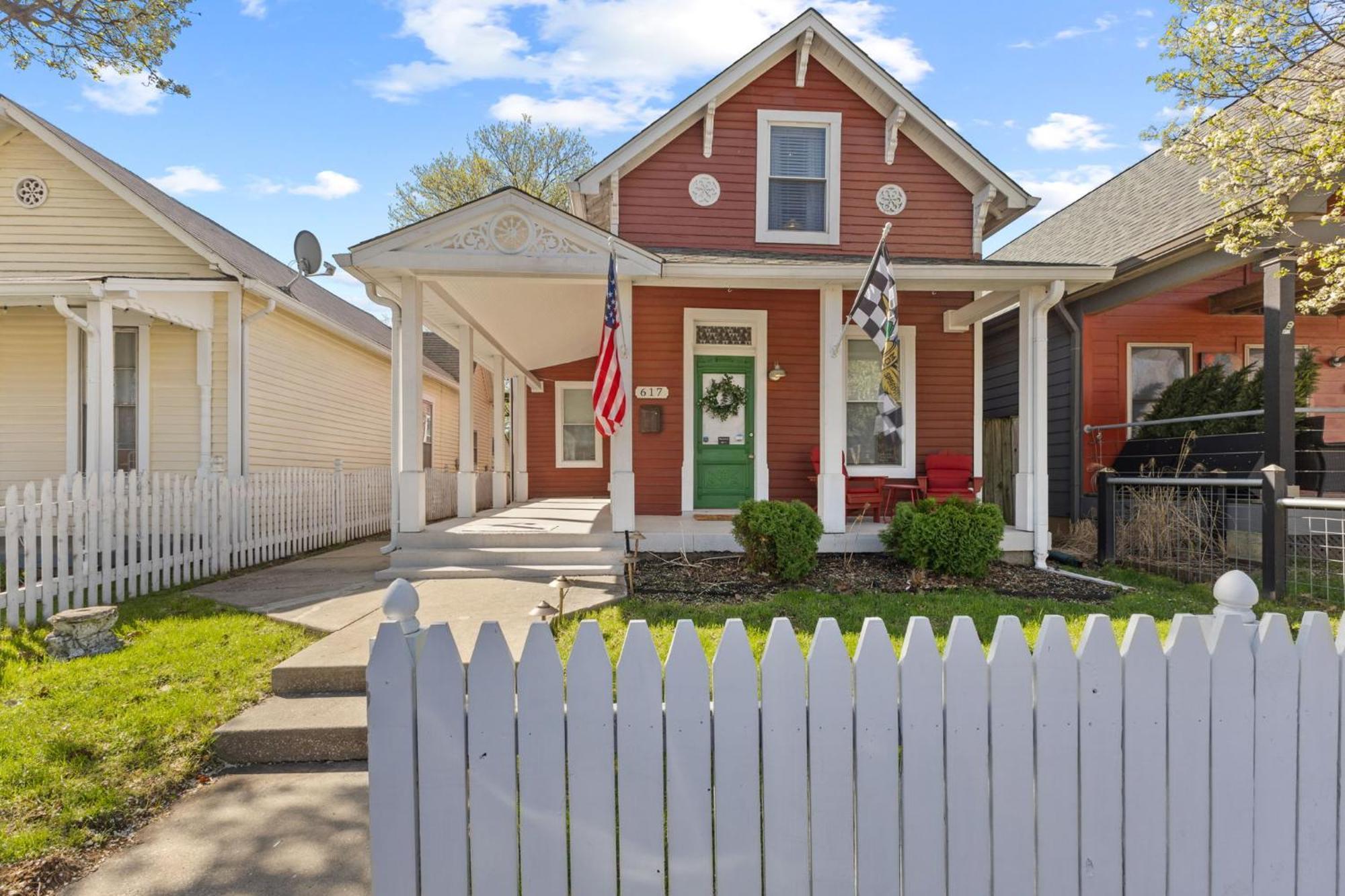 And Play Indy - Indoor Fun - Great For Families - Sleeps 10 Holiday home Indianapolis
