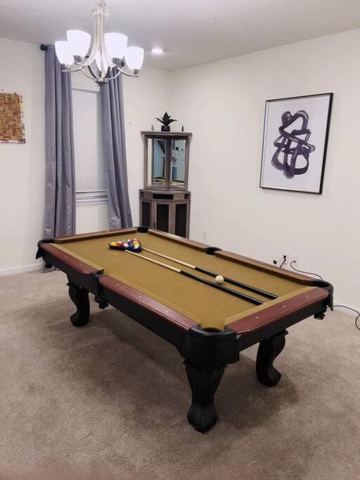 Villa Cozy Modern Lakeview -pool Table, Access