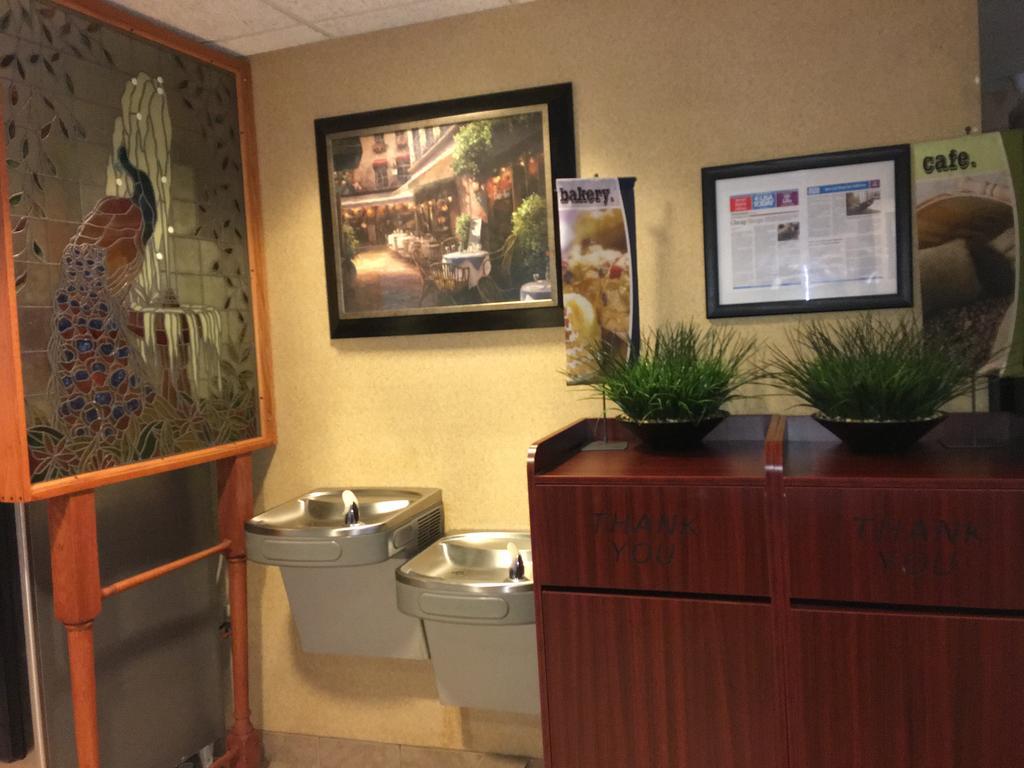 Microtel & By Wyndham Airport Hotel Indianapolis