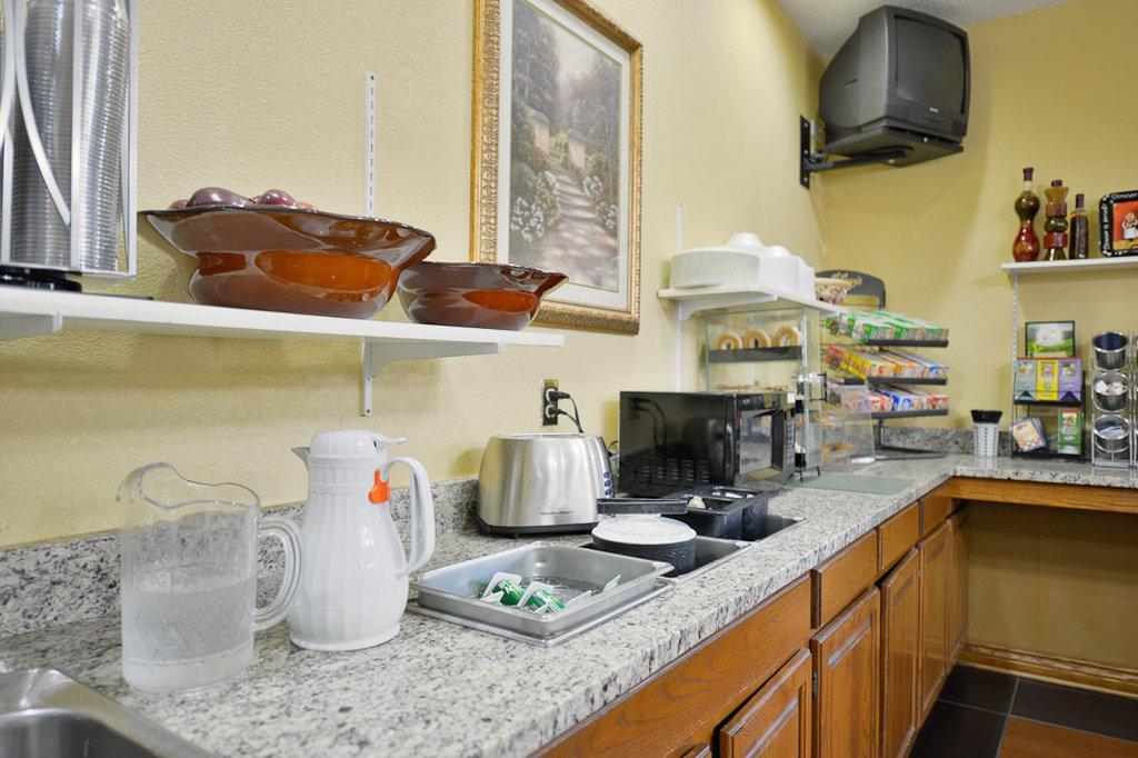 Baymont By Wyndham Northwest 3* Indianapolis