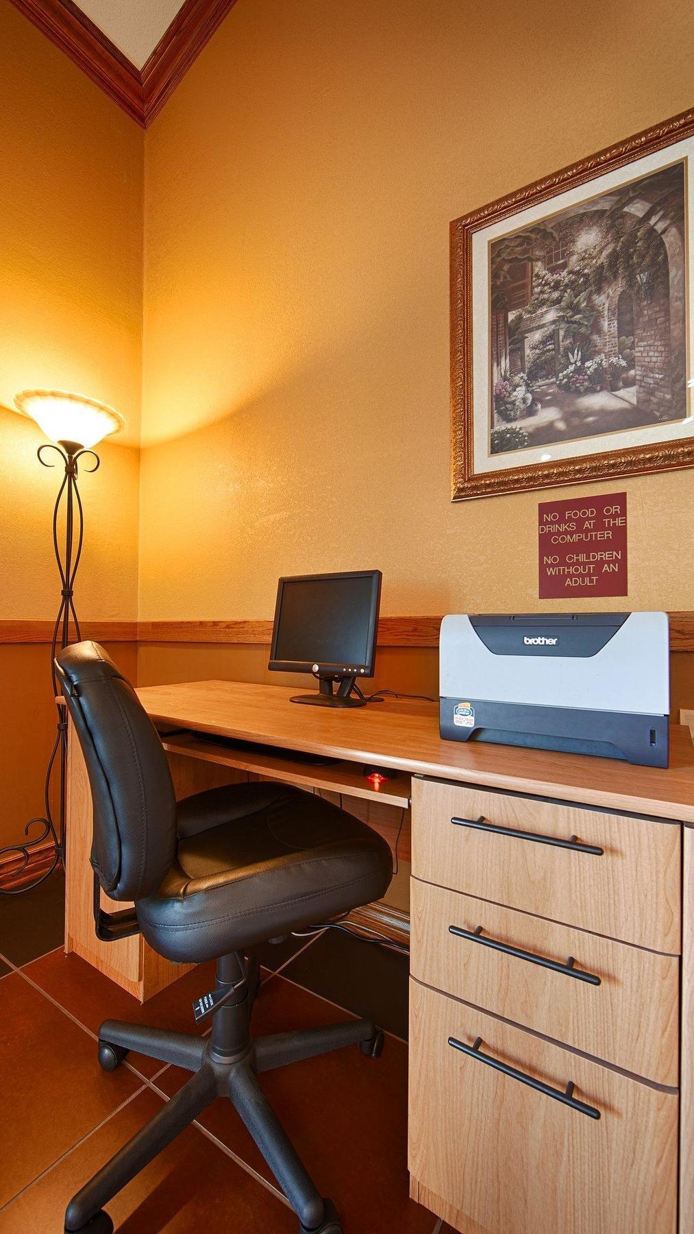 Hotel Baymont By Wyndham Northwest