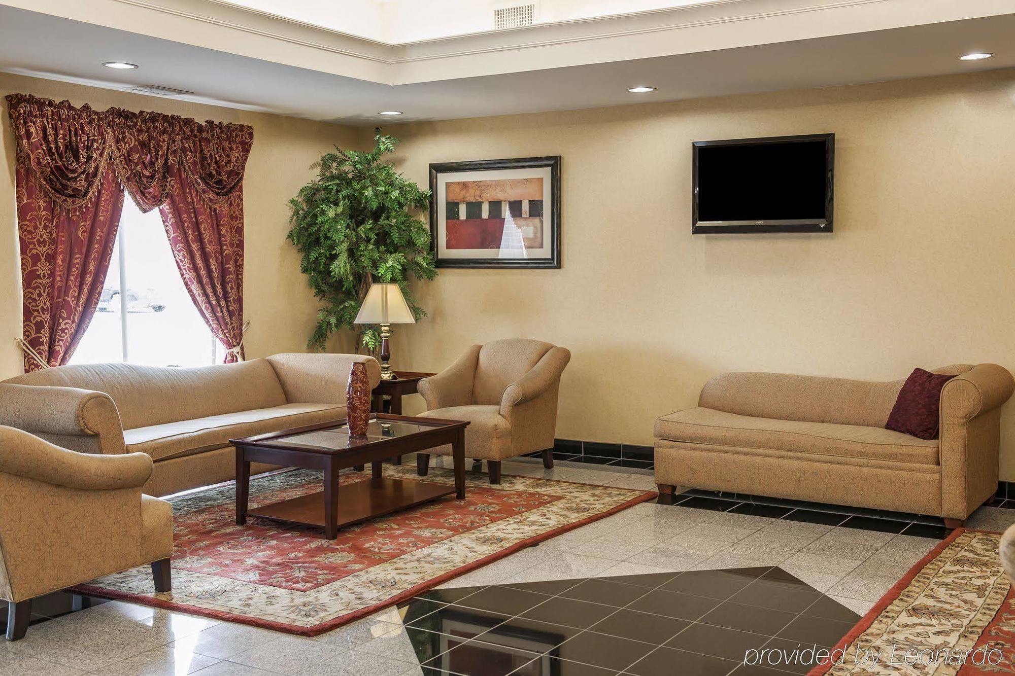 Comfort Near Airport 3* Indianapolis