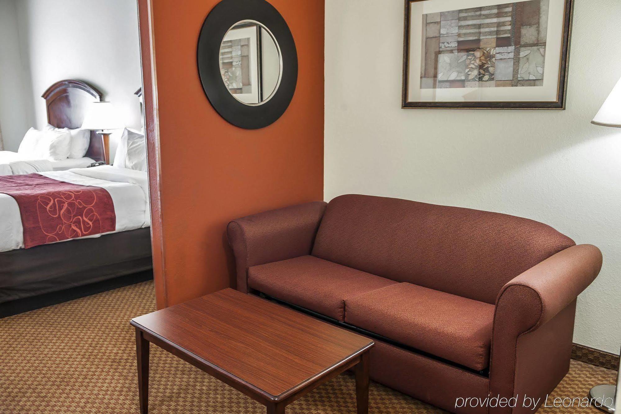 Comfort Near Airport Hotel