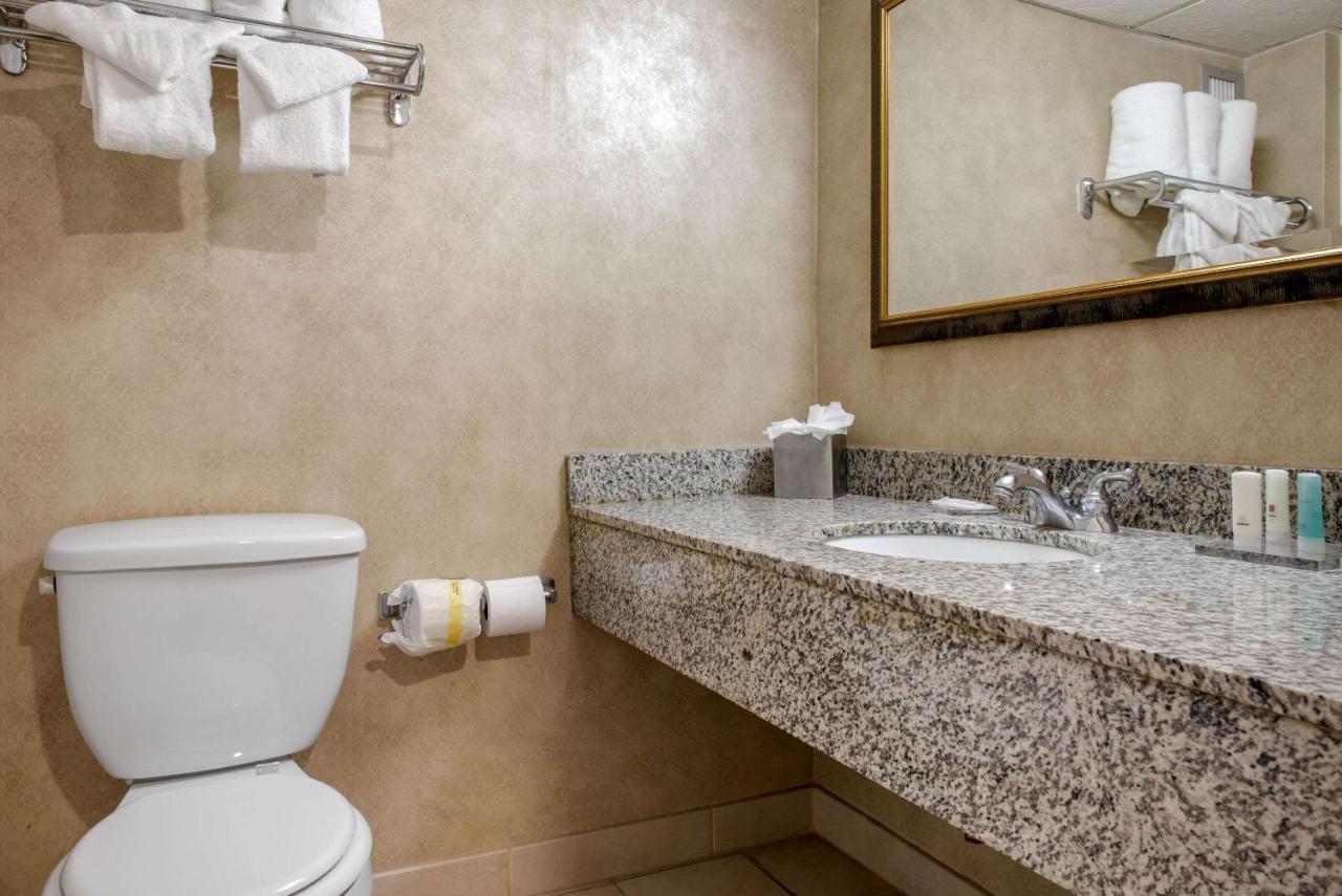 Hotel Clarion