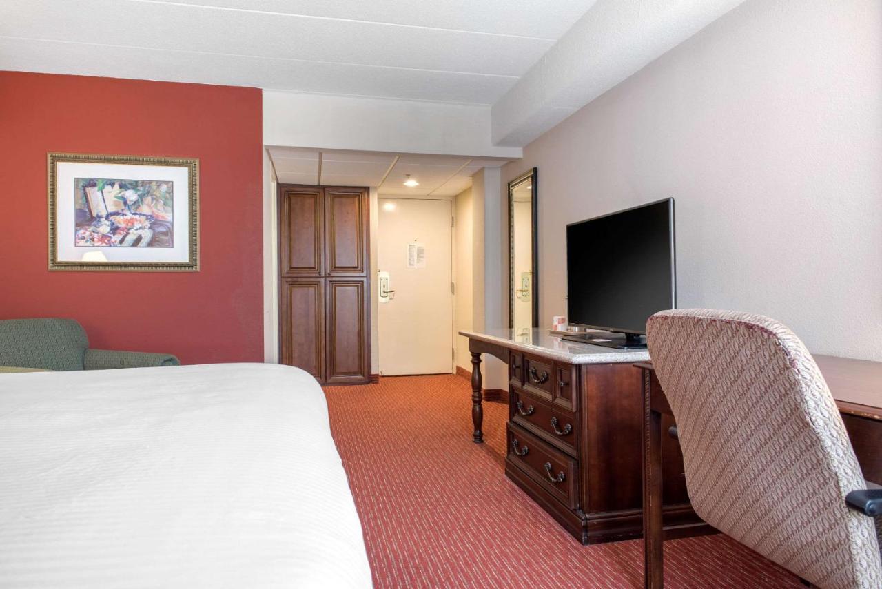 Hotel Clarion