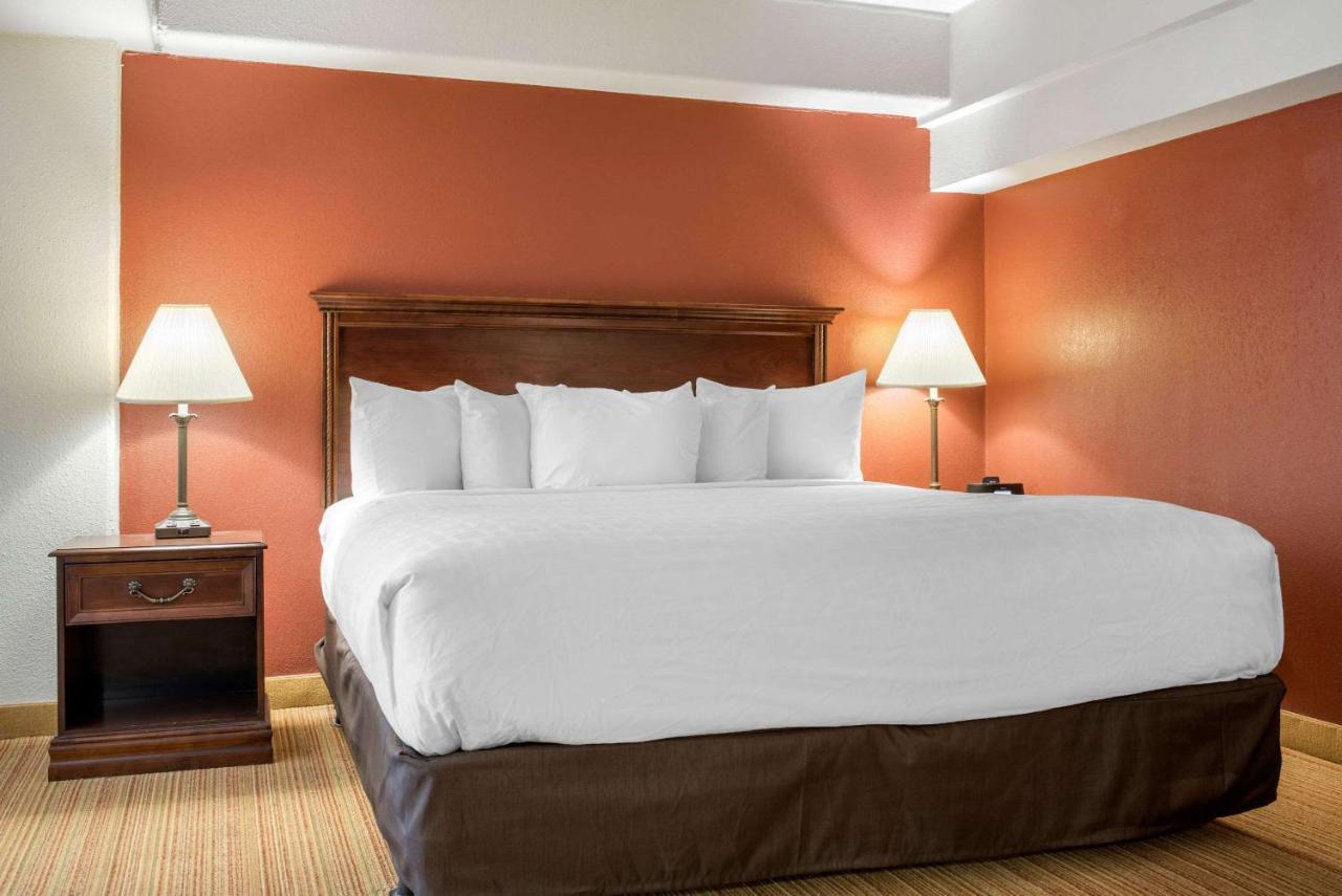 Clarion Indianapolis