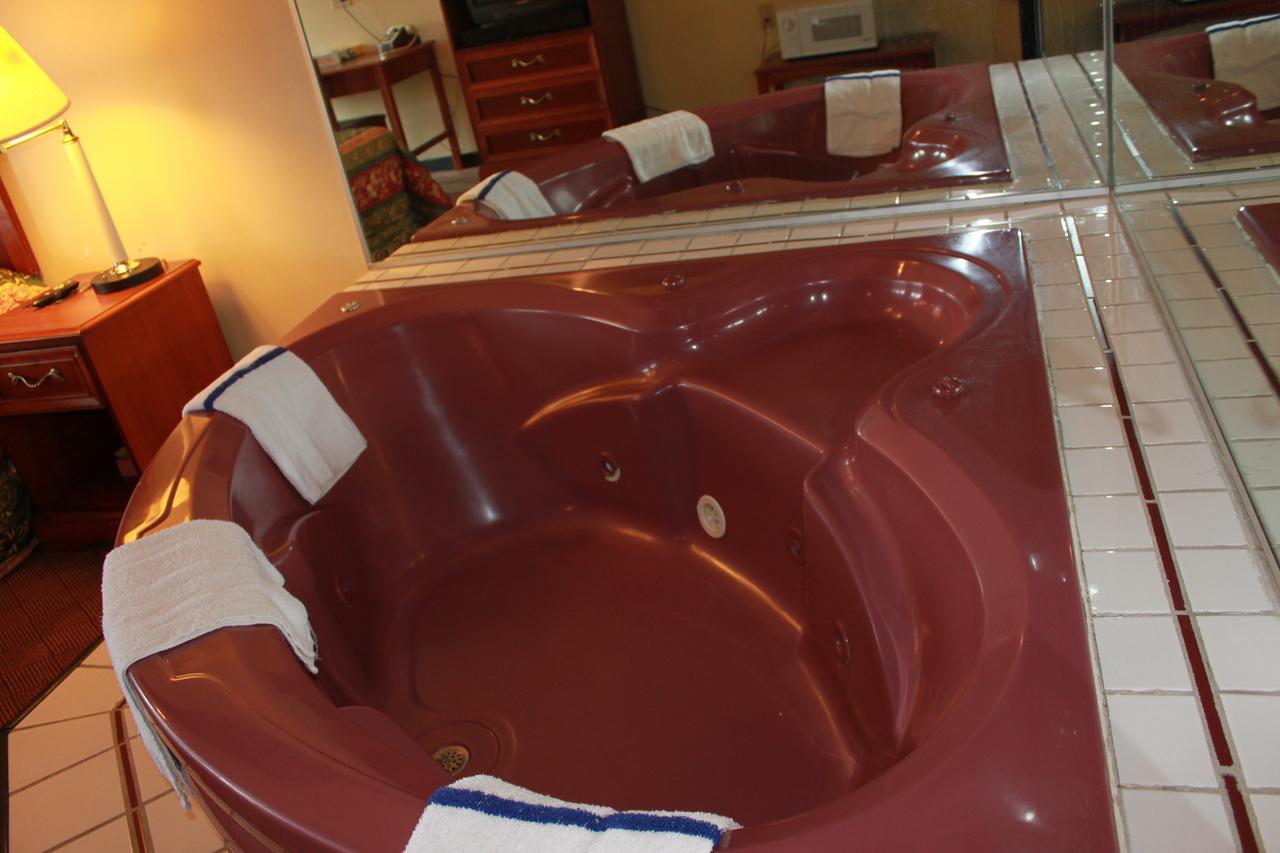 Knights Hotel 2*