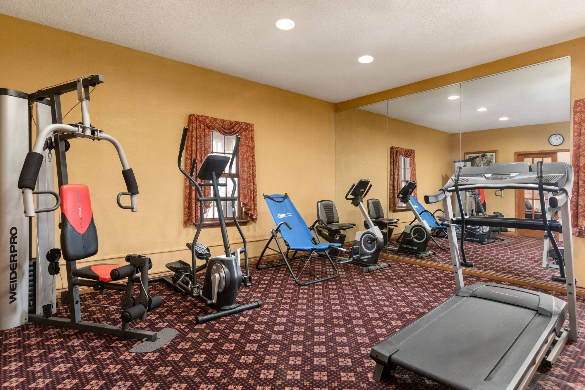 Hotel Baymont By Wyndham Northwest Indianapolis