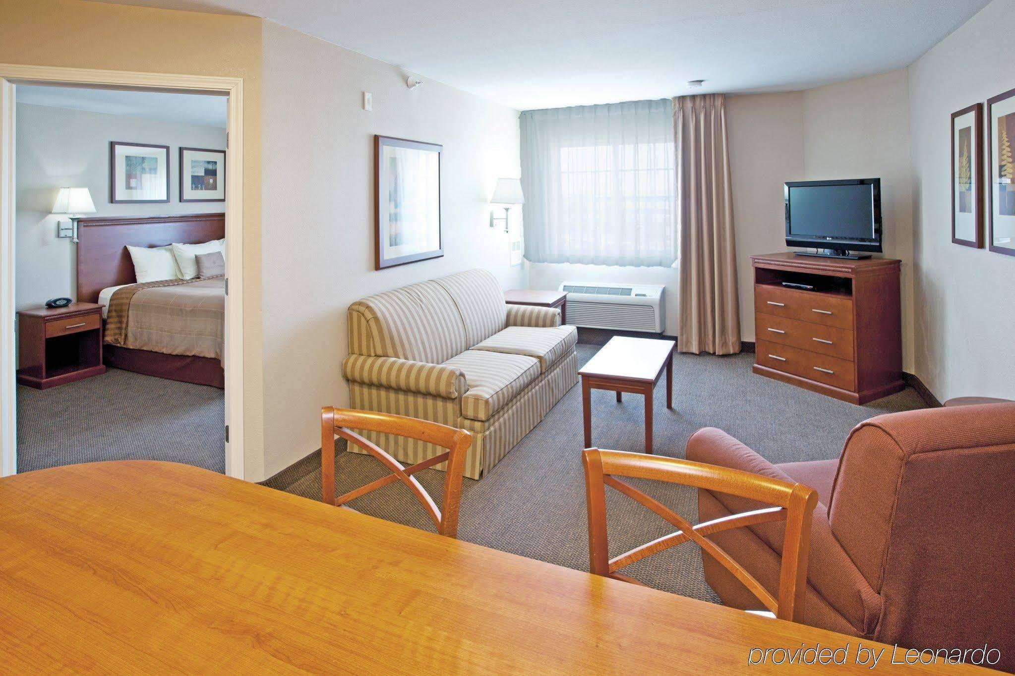 Candlewood Northwest By Ihg Hotel